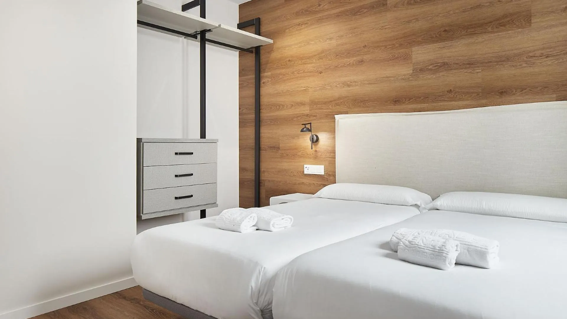 The Rentals Collection - Garibai San Sebastian