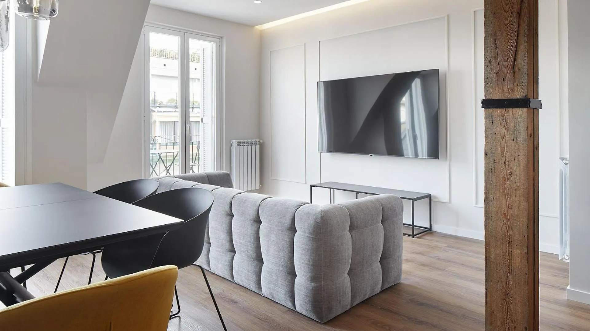 The Rentals Collection - Garibai San Sebastian Apartment
